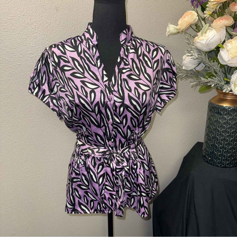 Worthington Purple Black Abstract Print Tie Waist Short Sleeve Blouse L